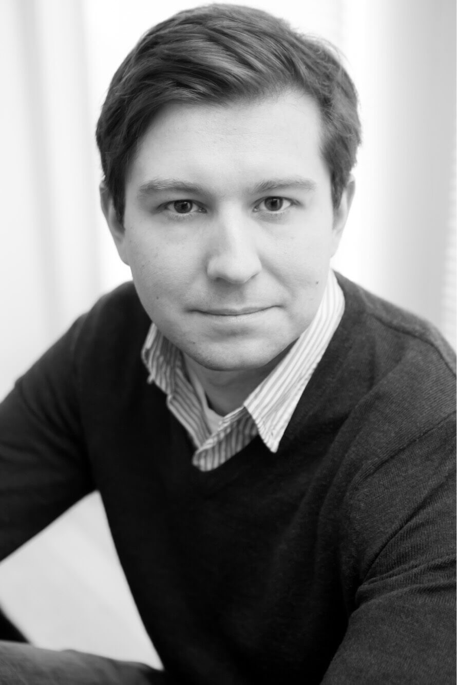 Nick Dybeck author headshot