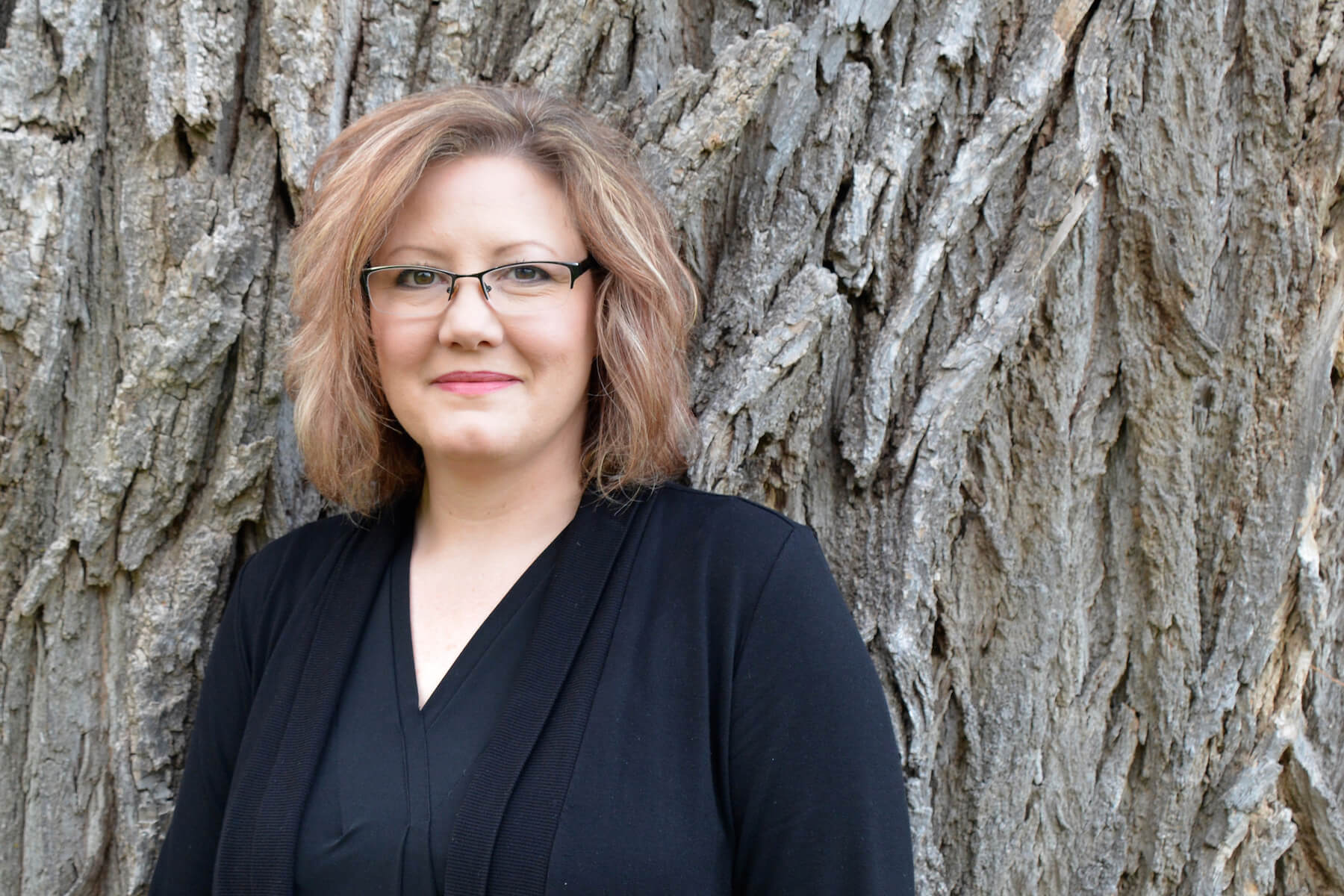 Jen Ippensen author headshot
